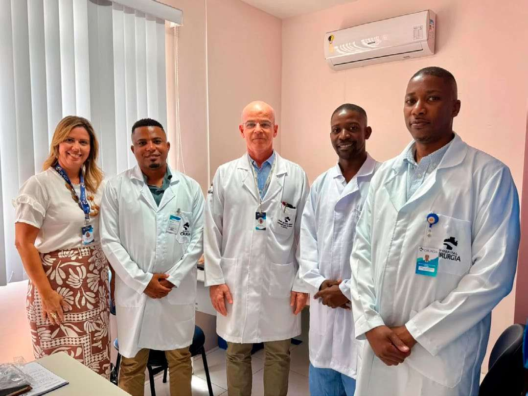 28_hospital_medicos_angolanos