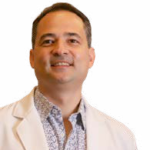 Dr. Esdras Guimaraes