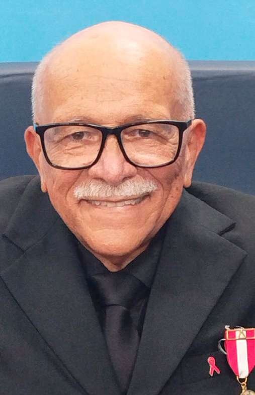 Dr. Almir Santana, médico