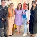 Secretária Débora Leite com equipe do Hospital Nestor Piva