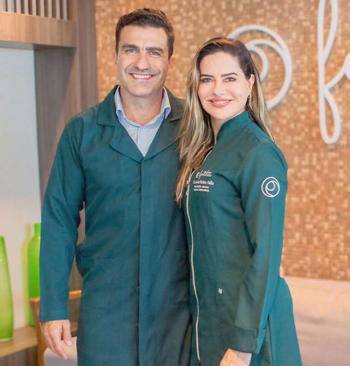 É preciso entender que a infertilidade é uma condição médica e não define o valor ou a masculinidade do seu parceiro, explica os médicos