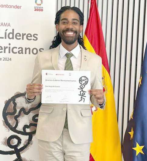 Notas da semana: Dr. Lúcio Prado Dias lança “Pessoas, fatos & circunstâncias”
