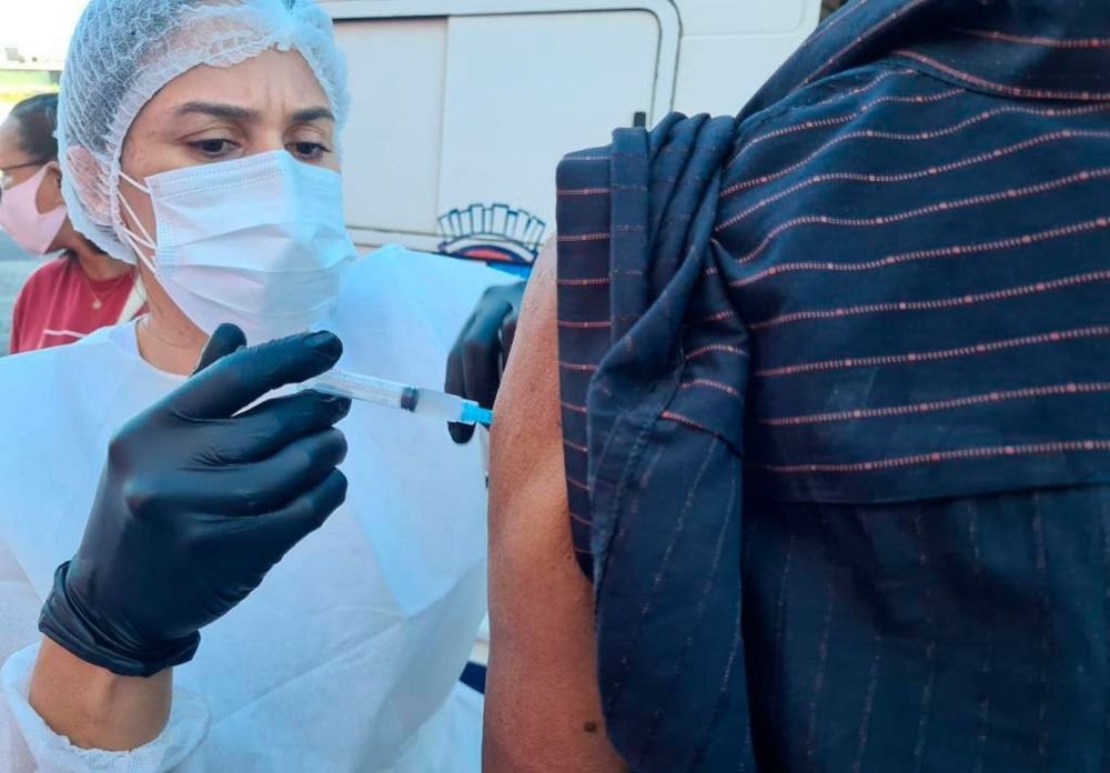 Notas da semana: Ipesaúde amplia urgência pediátrica e Aracaju avança na vacinação