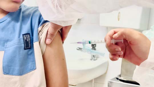 A vacinação também contribui para reduzir a gravidade das doenças quando ocorre a infecção