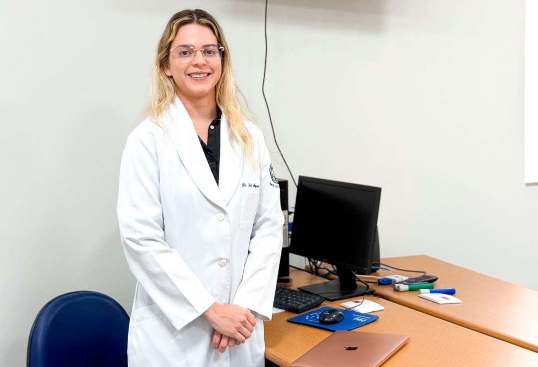 Dra. Leila Nogueira Barros, cirurgiã cardiovascular do Hospital de Cirurgia