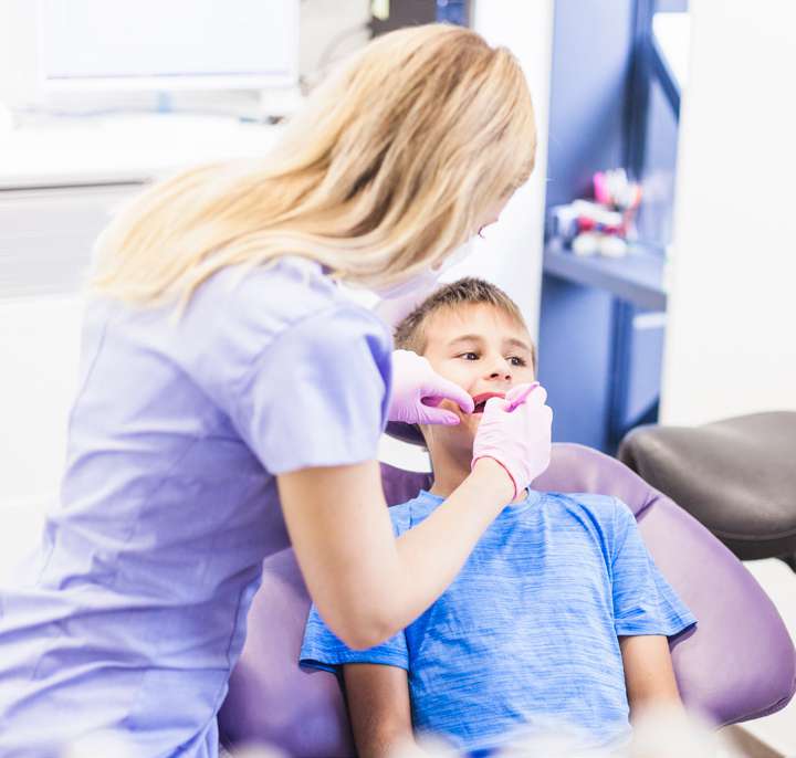 Atendimento odontológico infantil