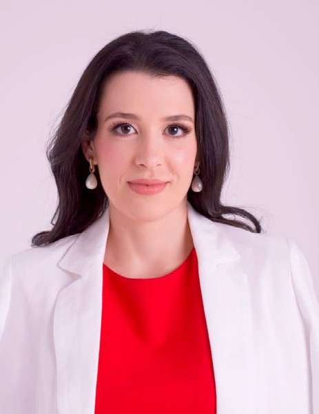 Retrato da oftalmologista Renata Faro