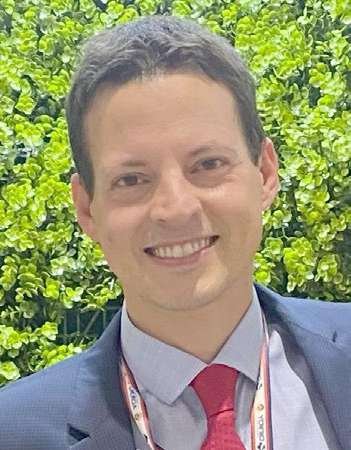 Dr. Vitor Vahle, médico intervencionista